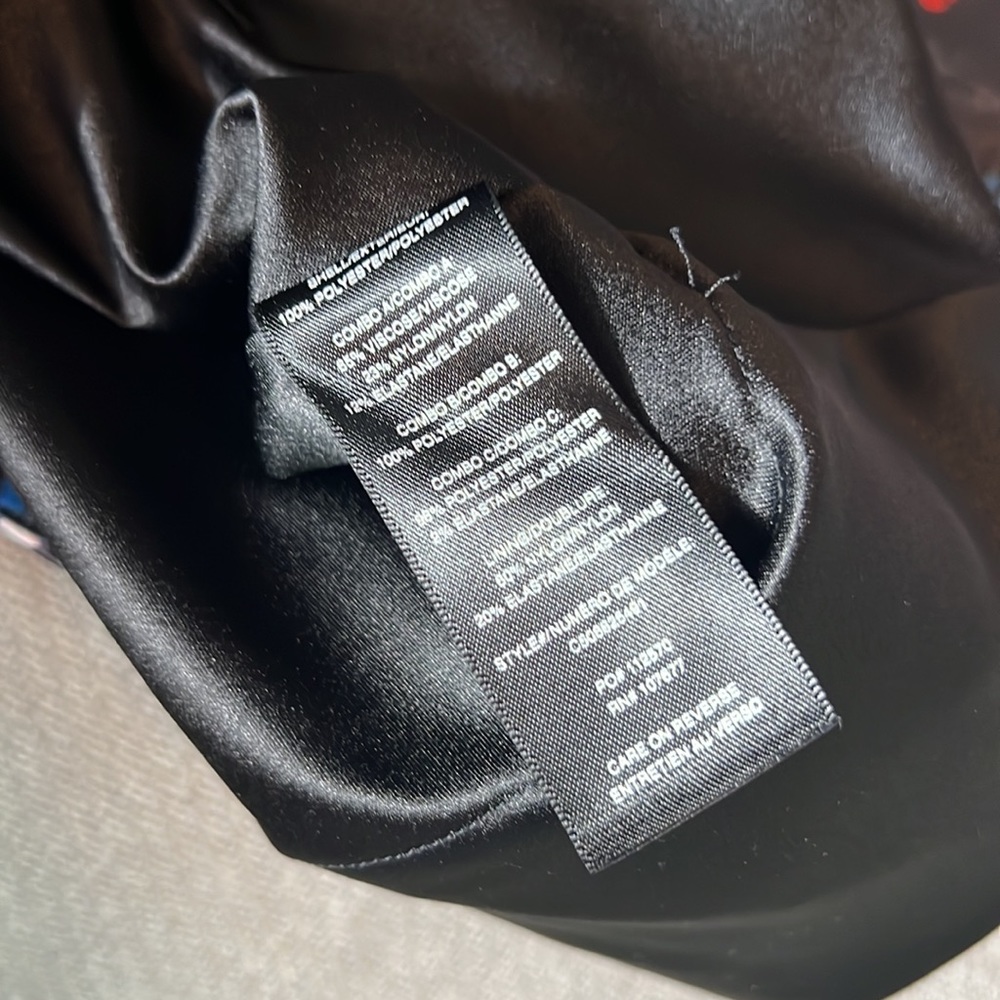 Like New Alice & Olivia Dress - Picture 9 of 9